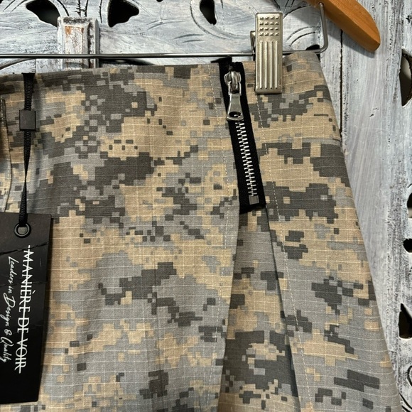 Manier De Voir Gray/Tan Digital Camo Mini Skirt Skort NWT - Picture 4 of 9